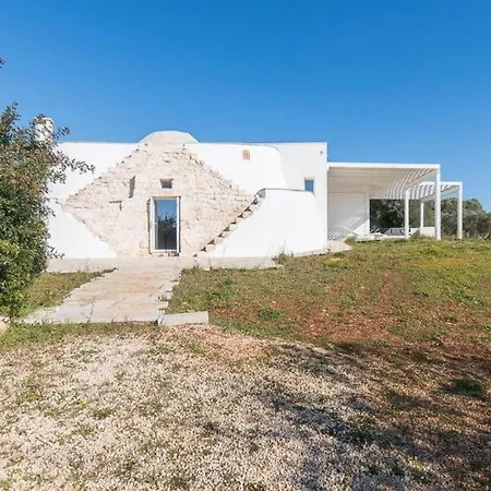 Trullo Strangio By Raro Остуни